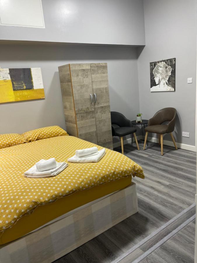 Grays Accommodation B&B المظهر الخارجي الصورة